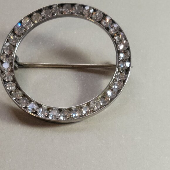 Circle of Life Brooch VINTAGE STERLING with Cubic Zirconias Around - Picture 3 of 7